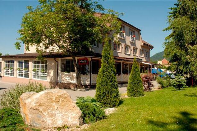 Penzion Bystrica Povazska Bystrica Exterior photo